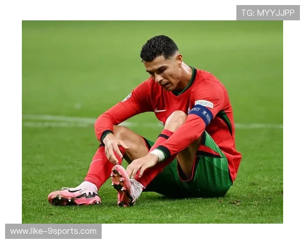 球迷惊爆：C罗或将加盟，转会费或达50000万欧！