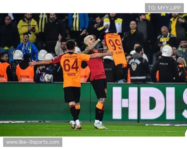 加拉塔萨雷进攻层次明显改善